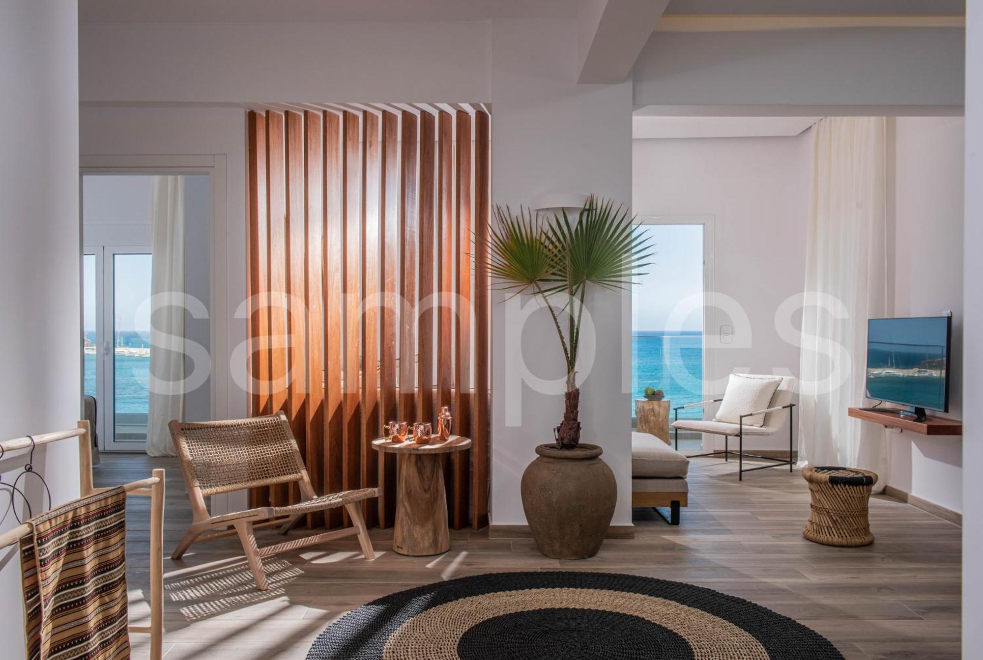 Khroma Luxury Suite 1 Beach Front Apartment แอร์ซอนิสซอส ภายนอก รูปภาพ